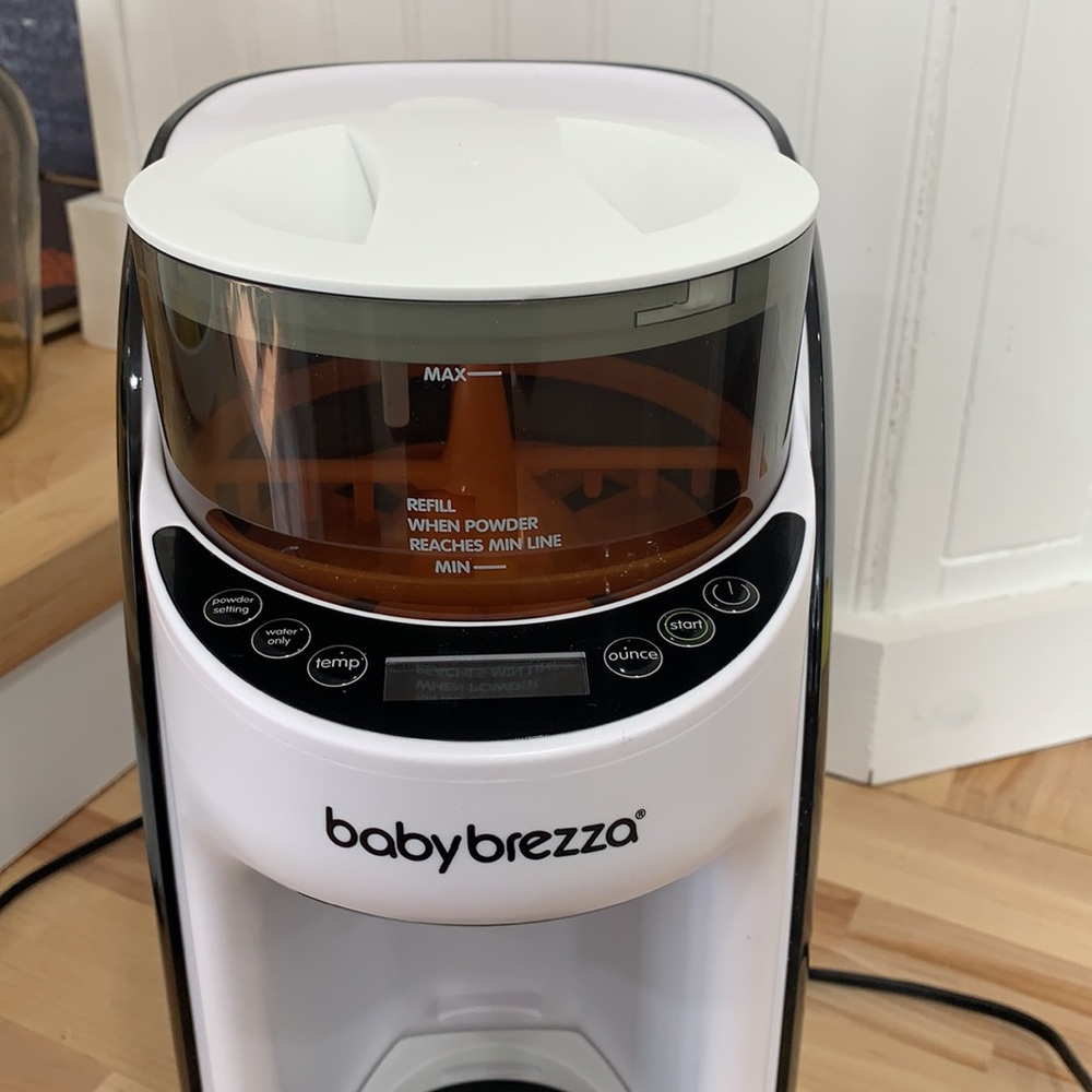 Baby Brezza Formula Pro Advanced Dispenser - Picture 2 of 4